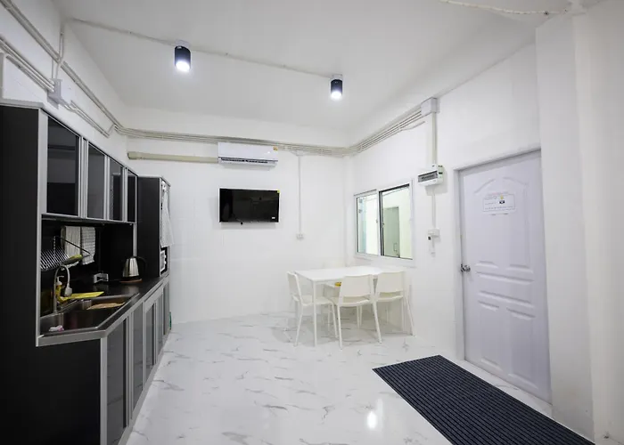 Apartment ดอนเมือง 208 Near Don Mueang Airport & Bts Wat Phrasi *