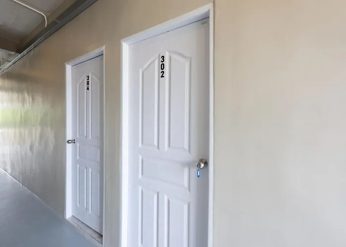 ดอนเมือง 208 Near Don Mueang Airport & Bts Wat Phrasi Apartment